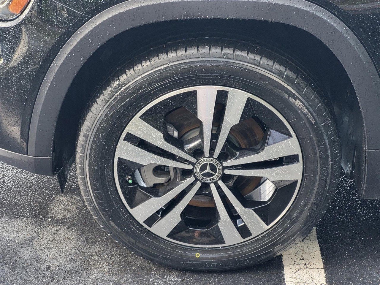 Used 2025 Mercedes-Benz GLB 250 image 9
