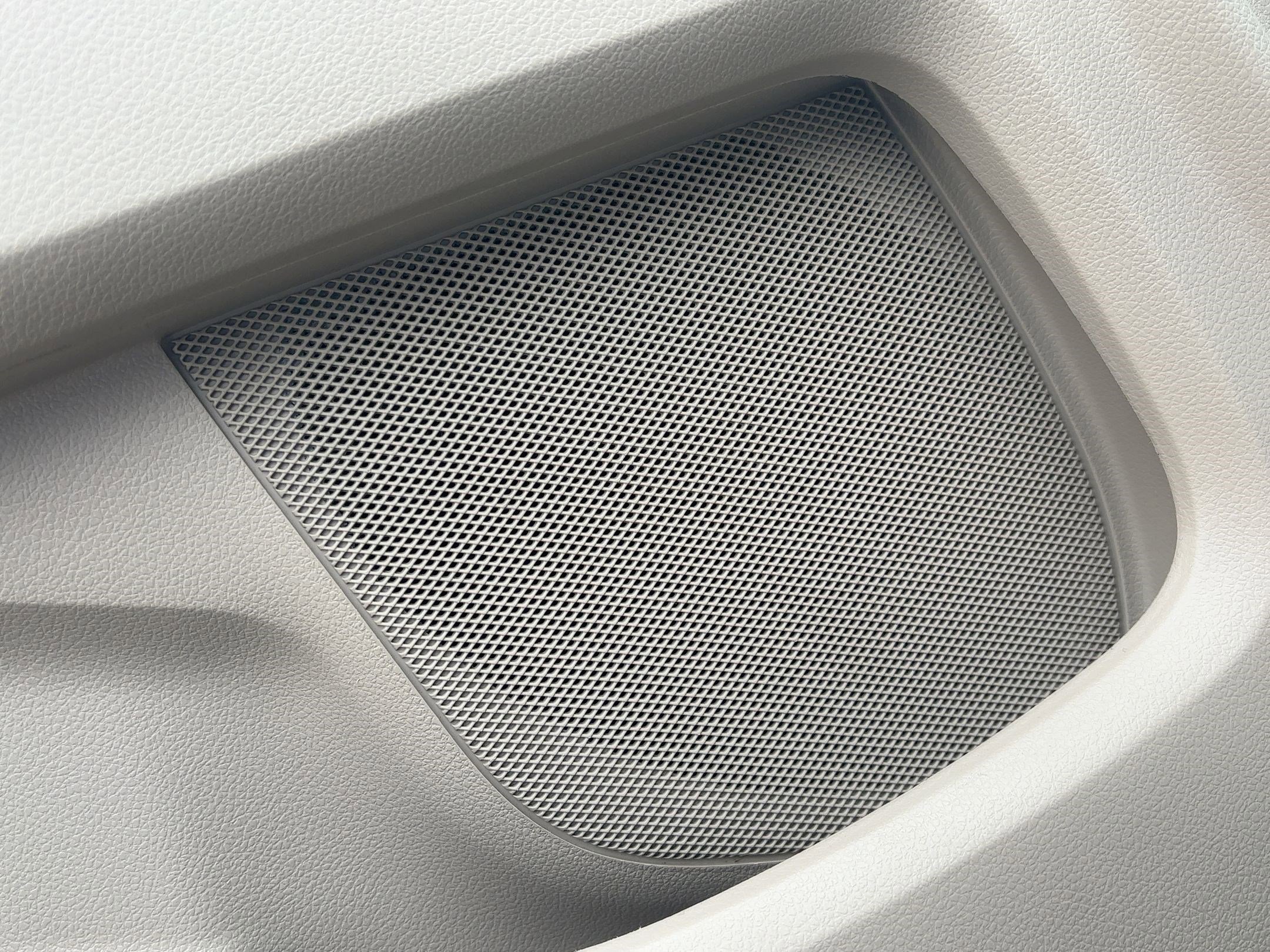 Used 2019 Ford Explorer Limited image 14