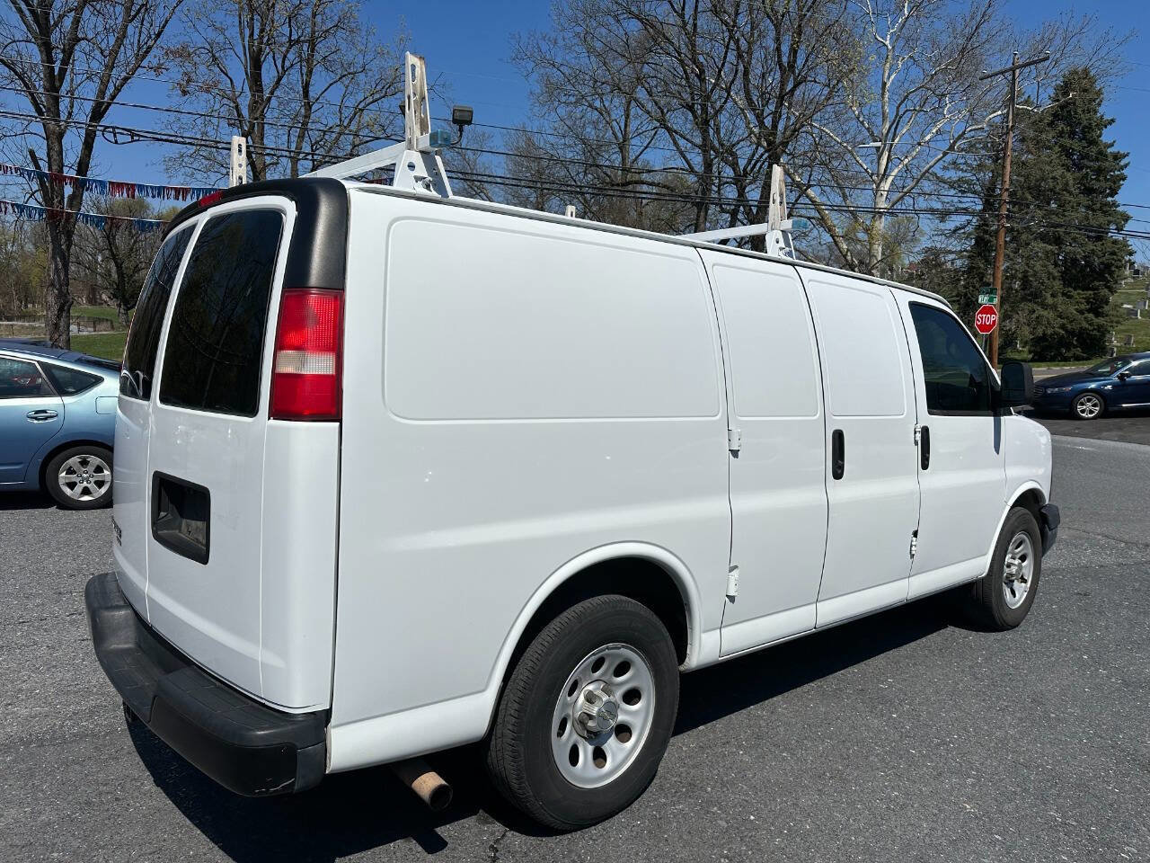 Used 2012 Chevrolet Express 1500 image 5