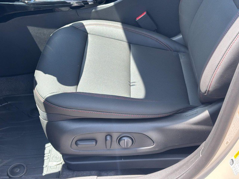 New 2026 Chevrolet Trax RS w/ Sunroof Package FWD image 10
