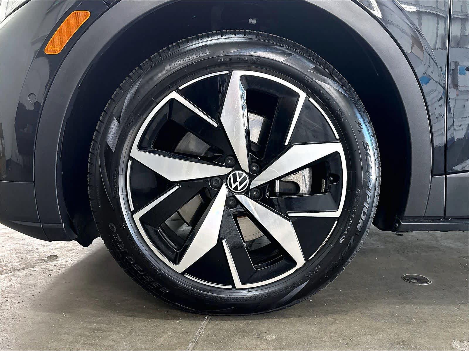 Used 2025 Volkswagen ID.4 Pro S RWD image 36