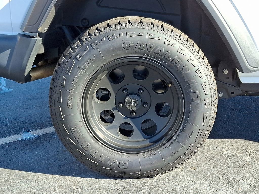 Used 2020 Jeep Wrangler Sport image 8