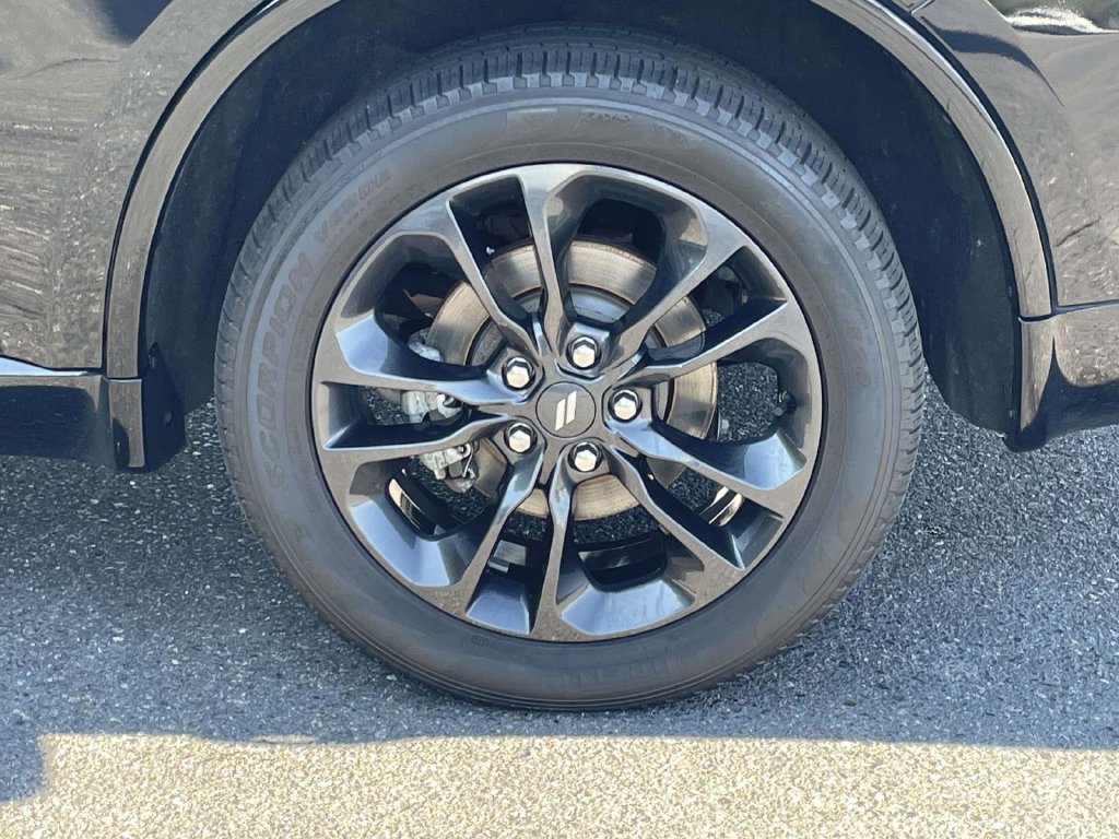 Used 2023 Dodge Durango GT AWD/4WD image 13
