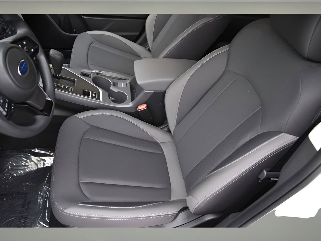 Used 2025 Subaru Crosstrek 2.0i Premium image 14