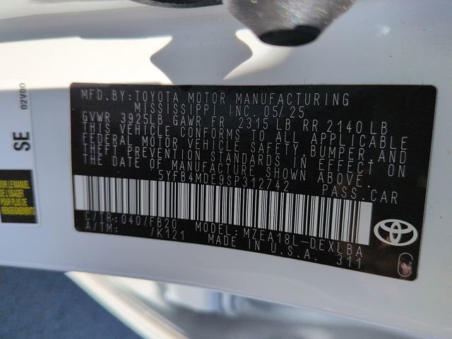 Certified 2025 Toyota Corolla LE image 15