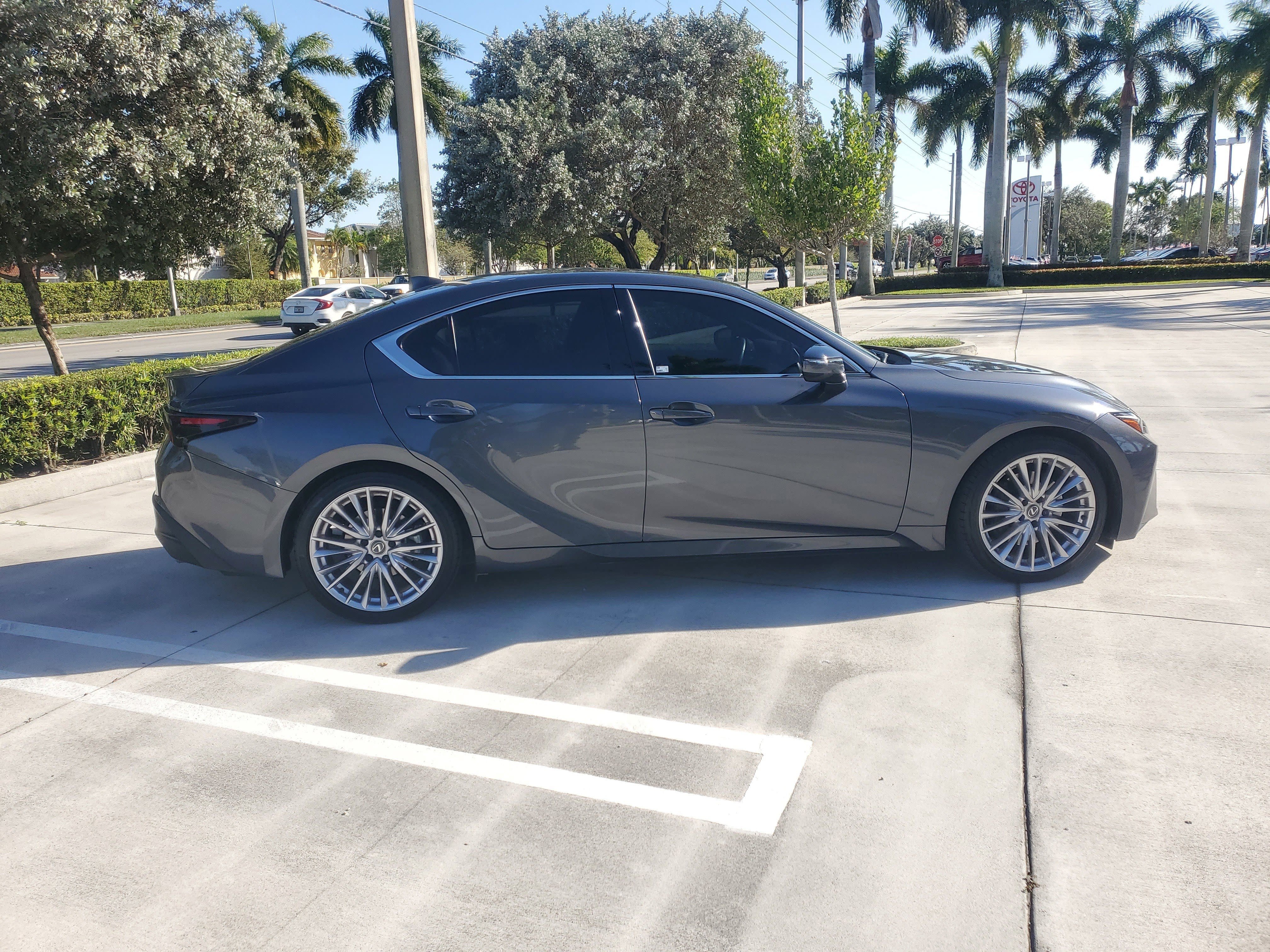 Used 2025 Lexus IS 300 w/ Premium Package image 12