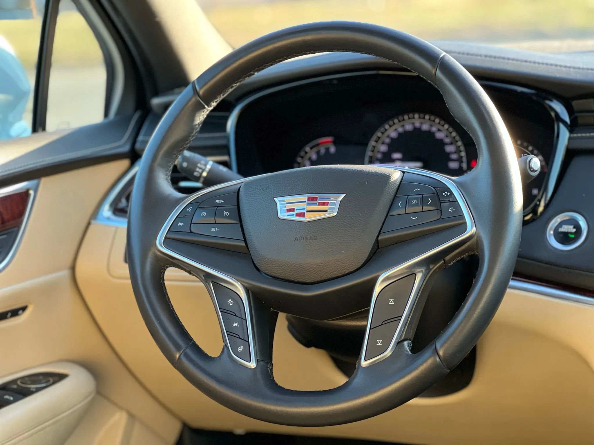 Used 2017 Cadillac XT5 Premium Luxury image 21