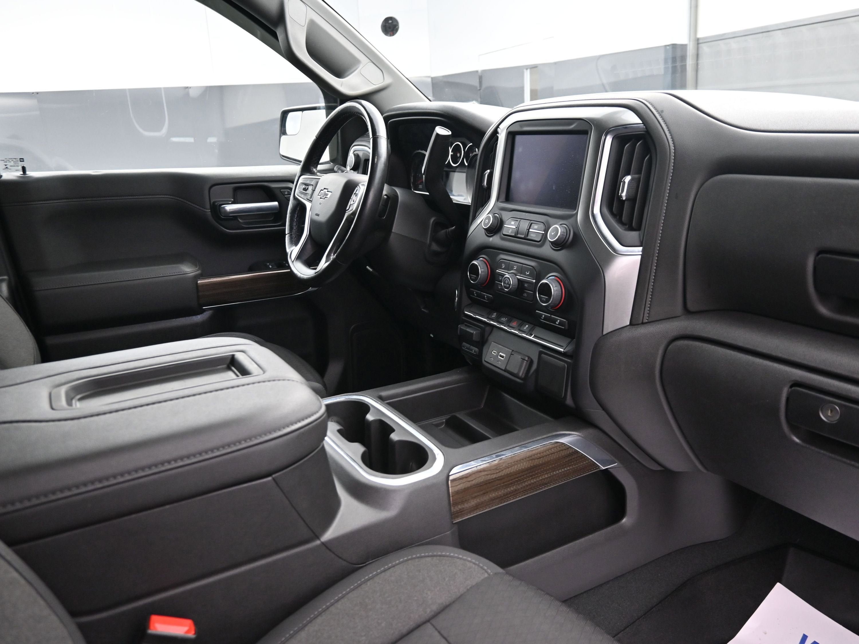 Used 2021 Chevrolet Silverado 1500 LT Trail Boss w/ Bed Protection Package image 29