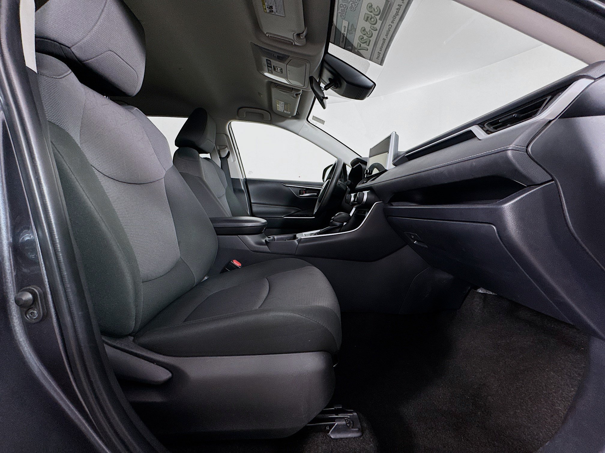 Certified 2025 Toyota RAV4 XLE AWD/4WD image 26