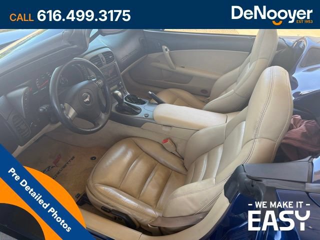 Used 2007 Chevrolet Corvette Convertible w/ Preferred Equipment Group RWD image 9