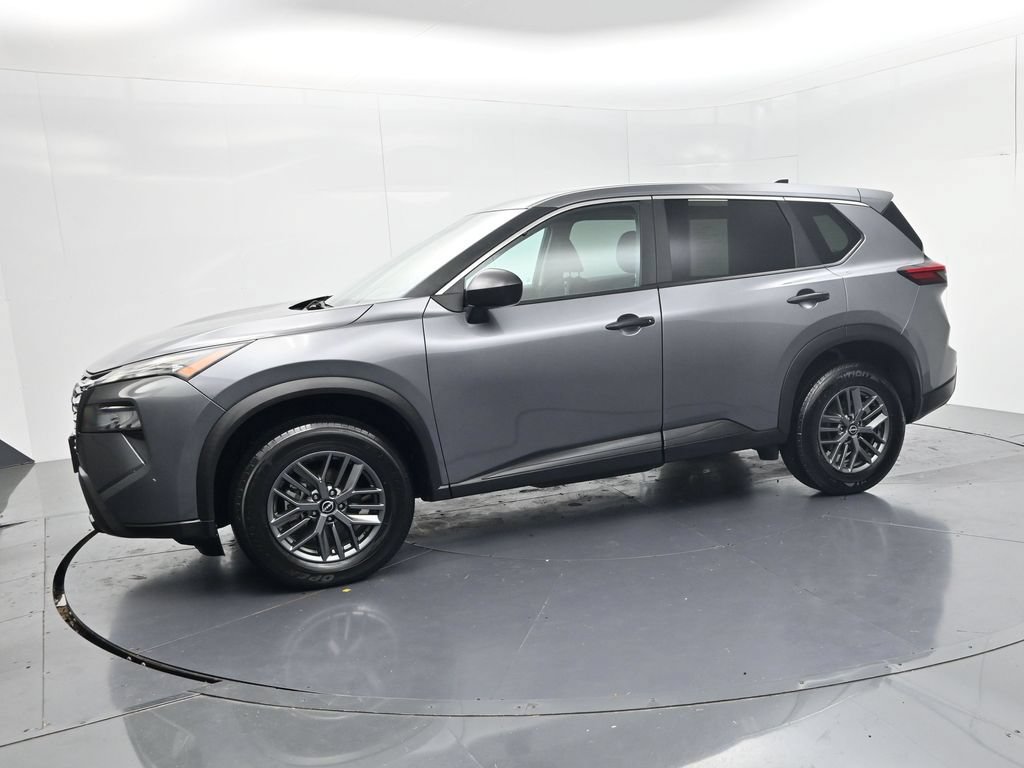 Used 2024 Nissan Rogue S FWD image 4