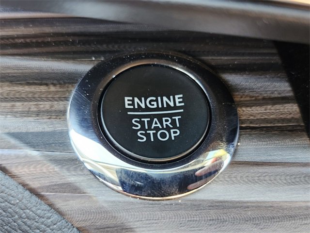 Used 2024 Ford Explorer Limited w/ Limited Technology Package image 34