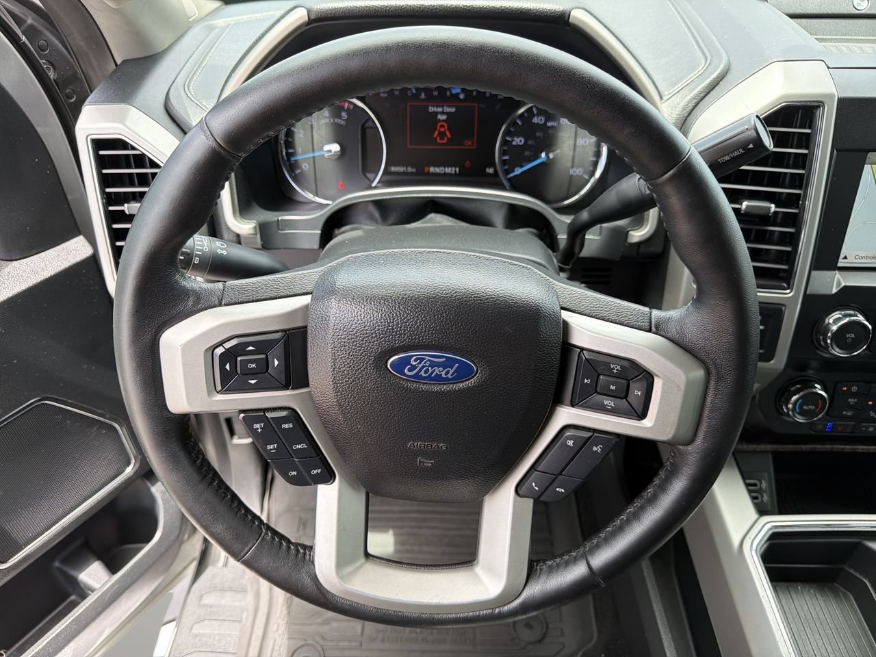 Used 2019 Ford F350 Lariat w/ Lariat Ultimate Package AWD/4WD image 29