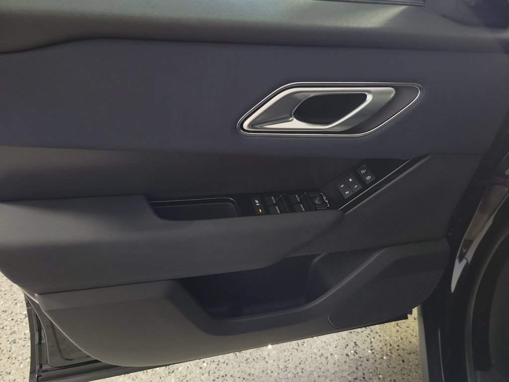 Used 2024 Land Rover Range Rover Velar Dynamic SE AWD/4WD image 20