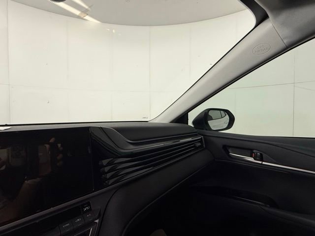 Used 2025 Toyota Camry LE FWD image 22