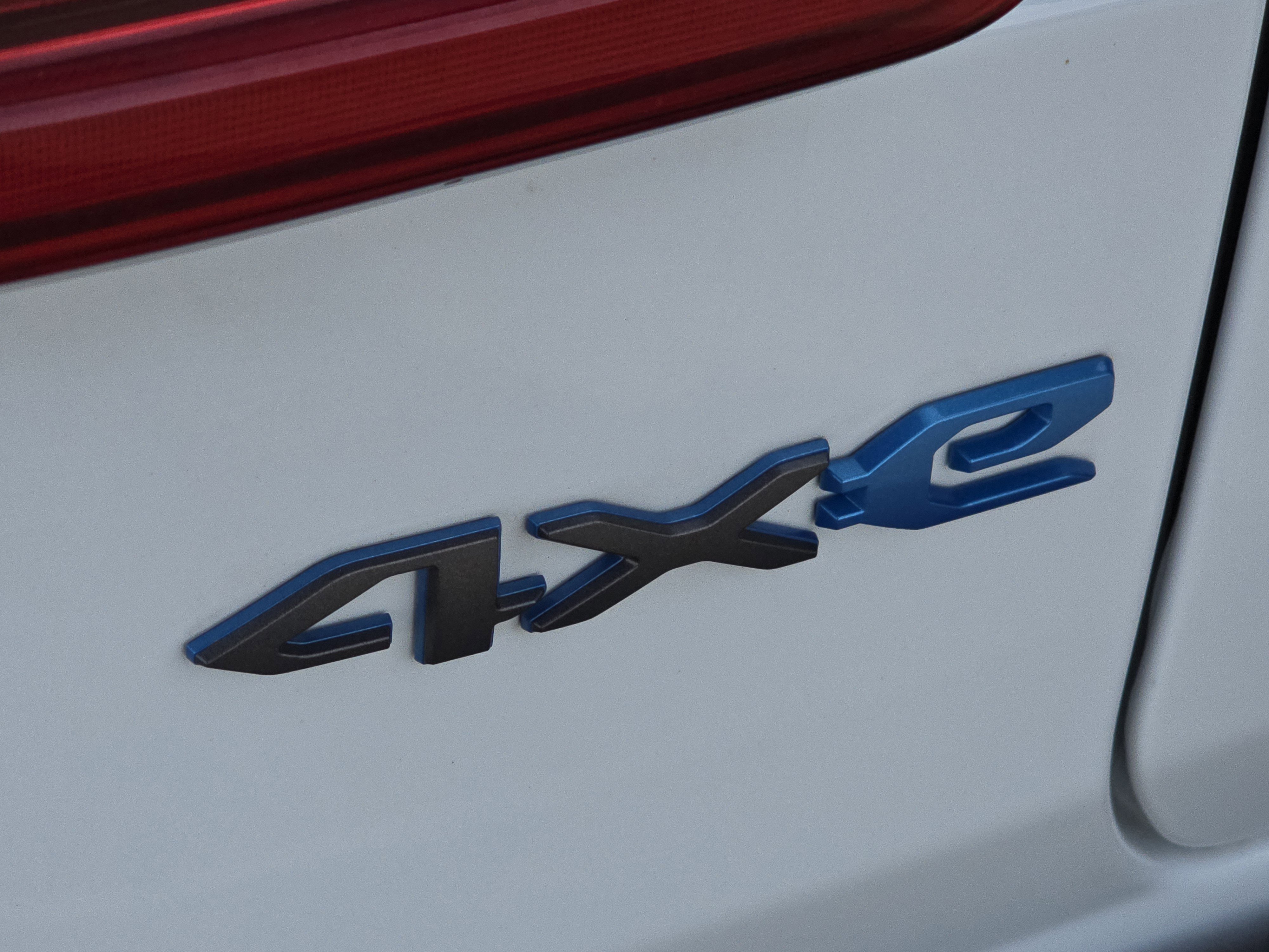 Used 2022 Jeep Wrangler Unlimited Rubicon 4xe w/ Cold Weather Group image 20