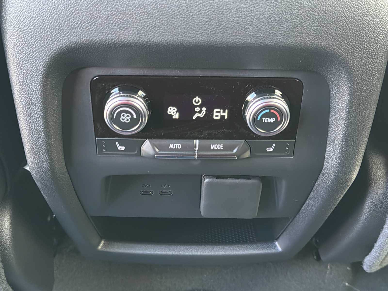 New 2026 GMC Acadia Elevation w/ Black Edition FWD image 23