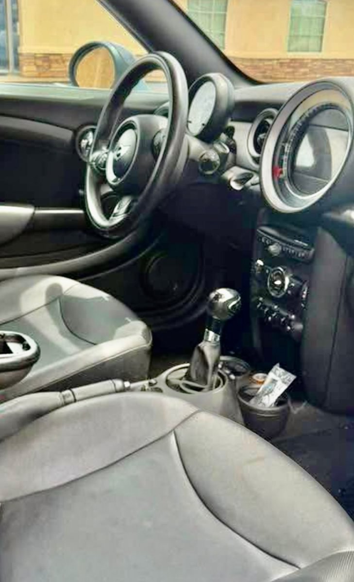 Used 2012 MINI Cooper Coupe FWD image 6