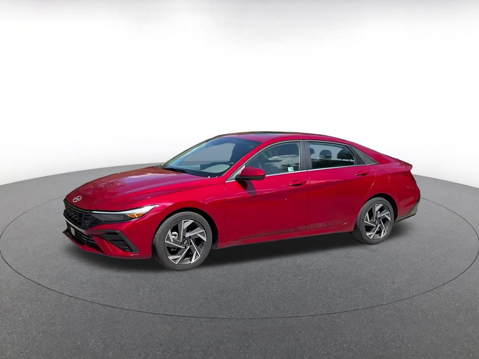 Used 2025 Hyundai Elantra SEL FWD image 8