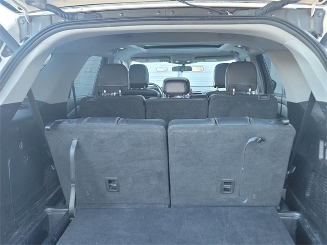 Used 2020 Ford Explorer XLT w/ Equipment Group 202A image 9