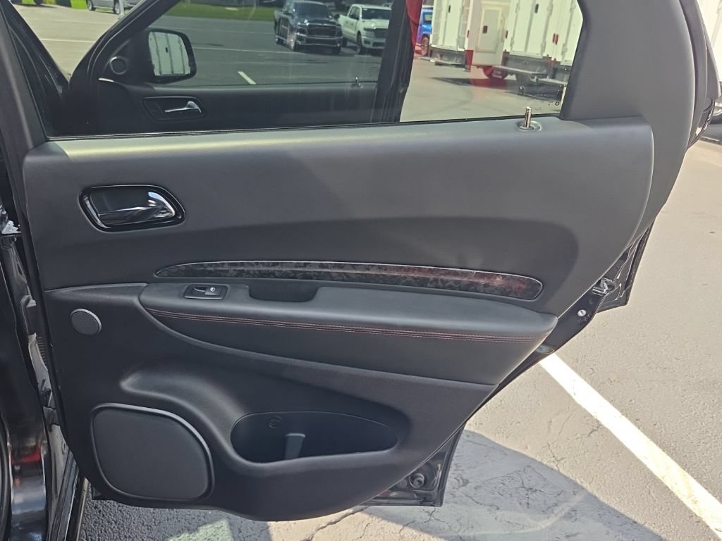Used 2025 Dodge Durango R/T AWD/4WD image 16
