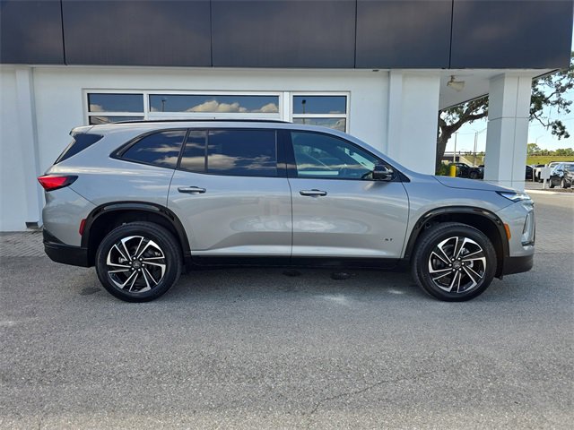 New 2026 Buick Enclave Sport Touring w/ Power Package image 7