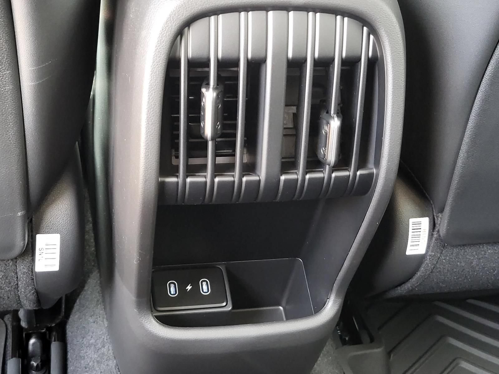 New 2026 Hyundai Kona SEL Premium FWD image 13