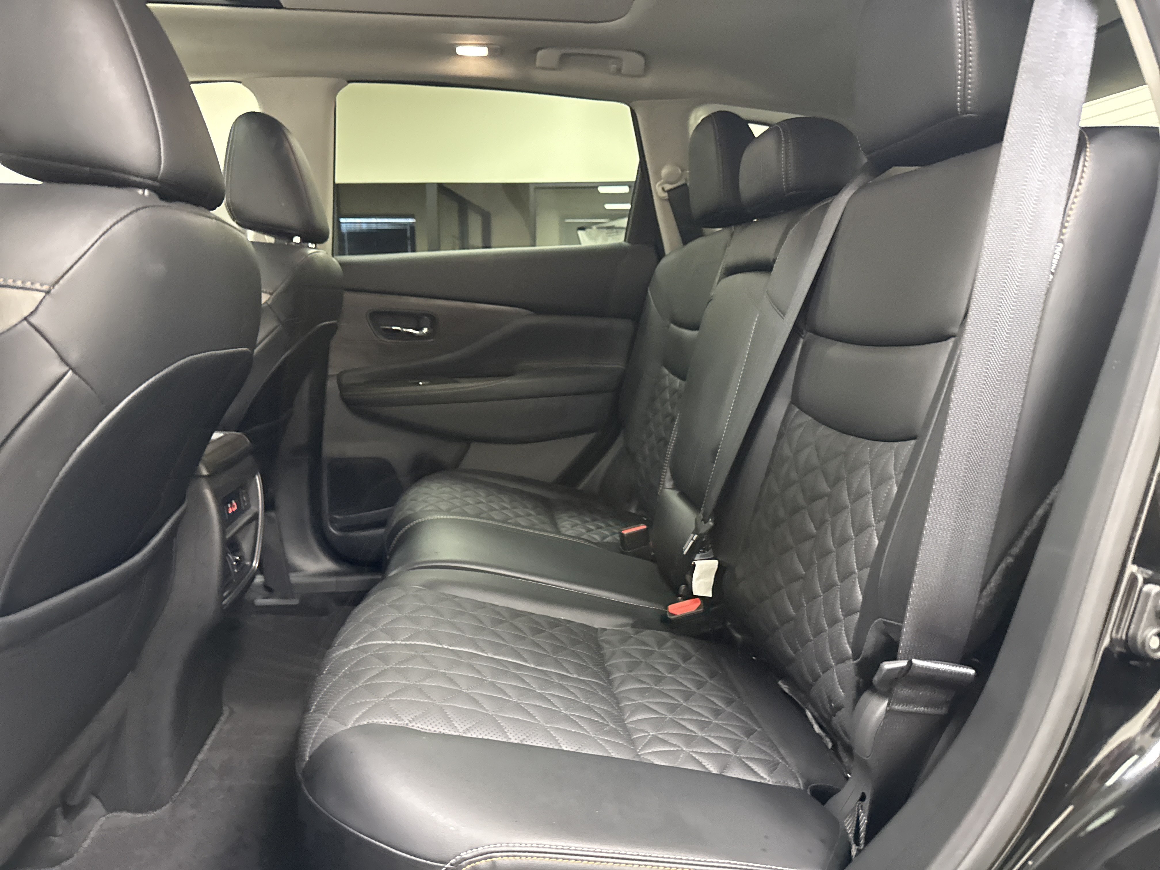 Used 2024 Nissan Murano Platinum w/ Cargo Package FWD image 15