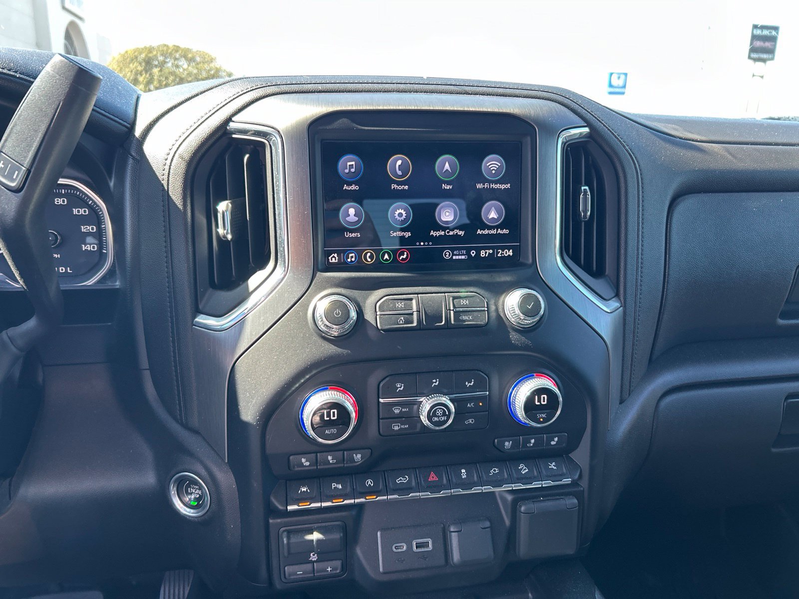 Used 2021 GMC Sierra 1500 Denali w/ Denali Ultimate Package AWD/4WD image 11
