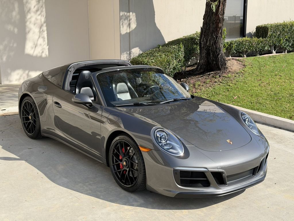 Used 2019 Porsche 911 Targa 4S AWD/4WD image 15