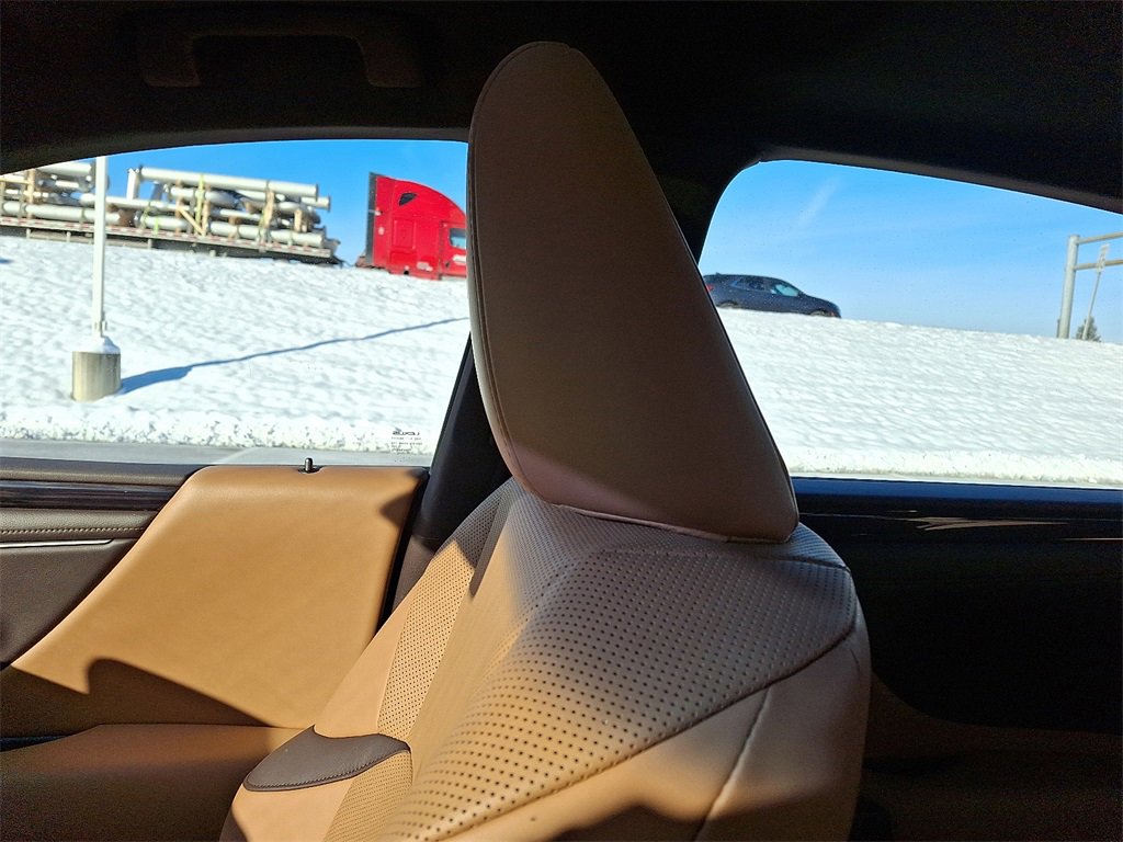 Used 2019 Lexus ES 350 image 17