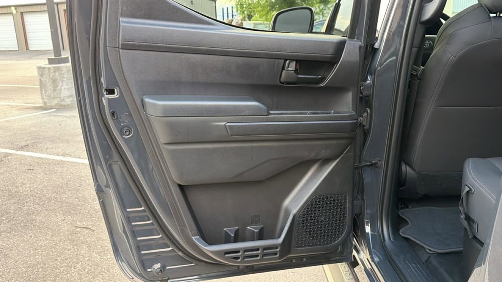 Certified 2024 Toyota Tacoma SR image 33