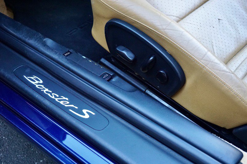 Used 2002 Porsche Boxster S image 48