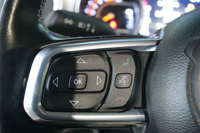 Used 2020 Jeep Wrangler Unlimited Sahara w/ Uconnect 4C Nav & Sound Group image 14