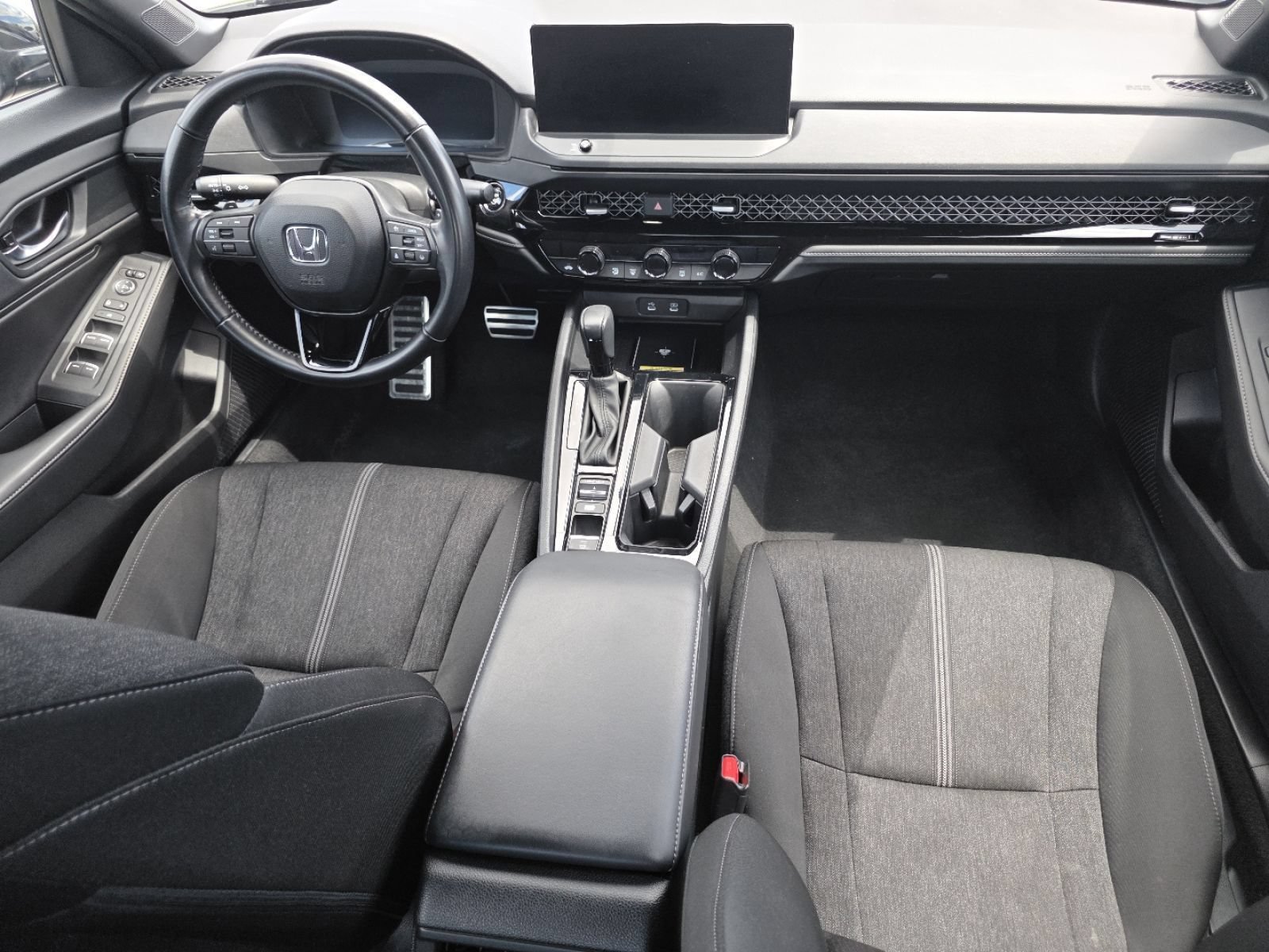 Used 2025 Honda Accord Sport image 24