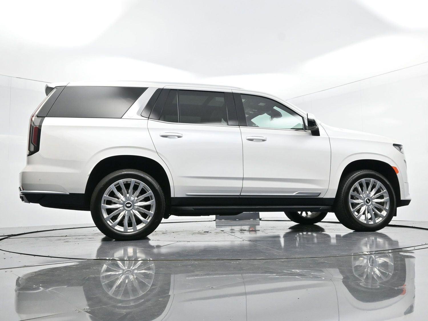 Certified 2024 Cadillac Escalade Premium Luxury w/ LPO, Floor Liner Package image 60