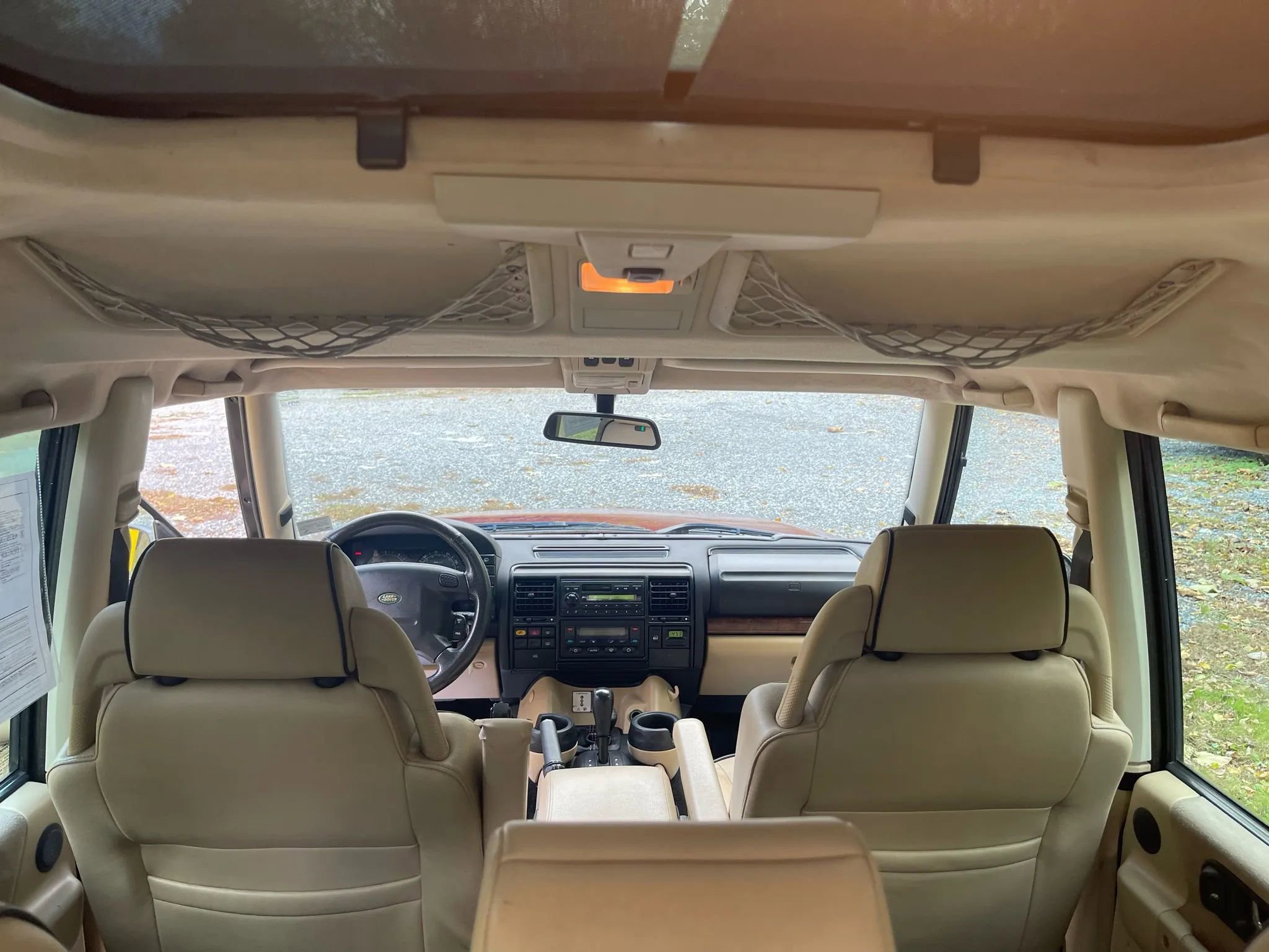 Used 2004 Land Rover Discovery SE image 15