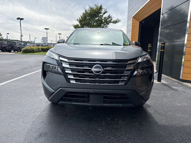 Used 2024 Nissan Rogue SV FWD image 3