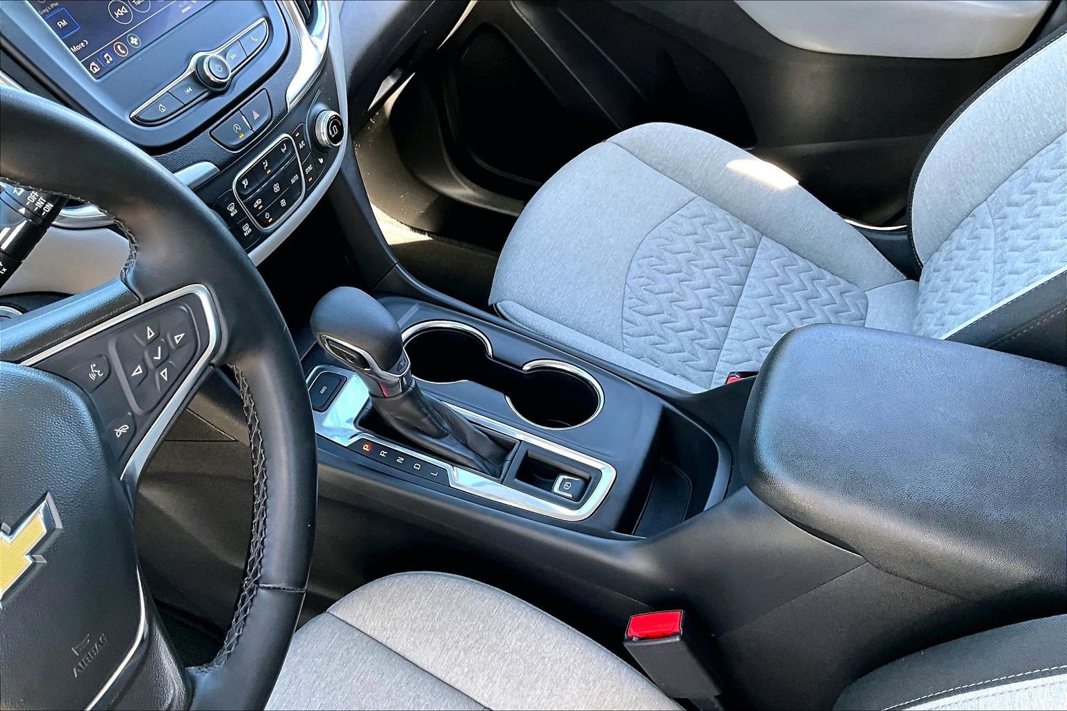 Used 2024 Chevrolet Equinox LT AWD/4WD image 18