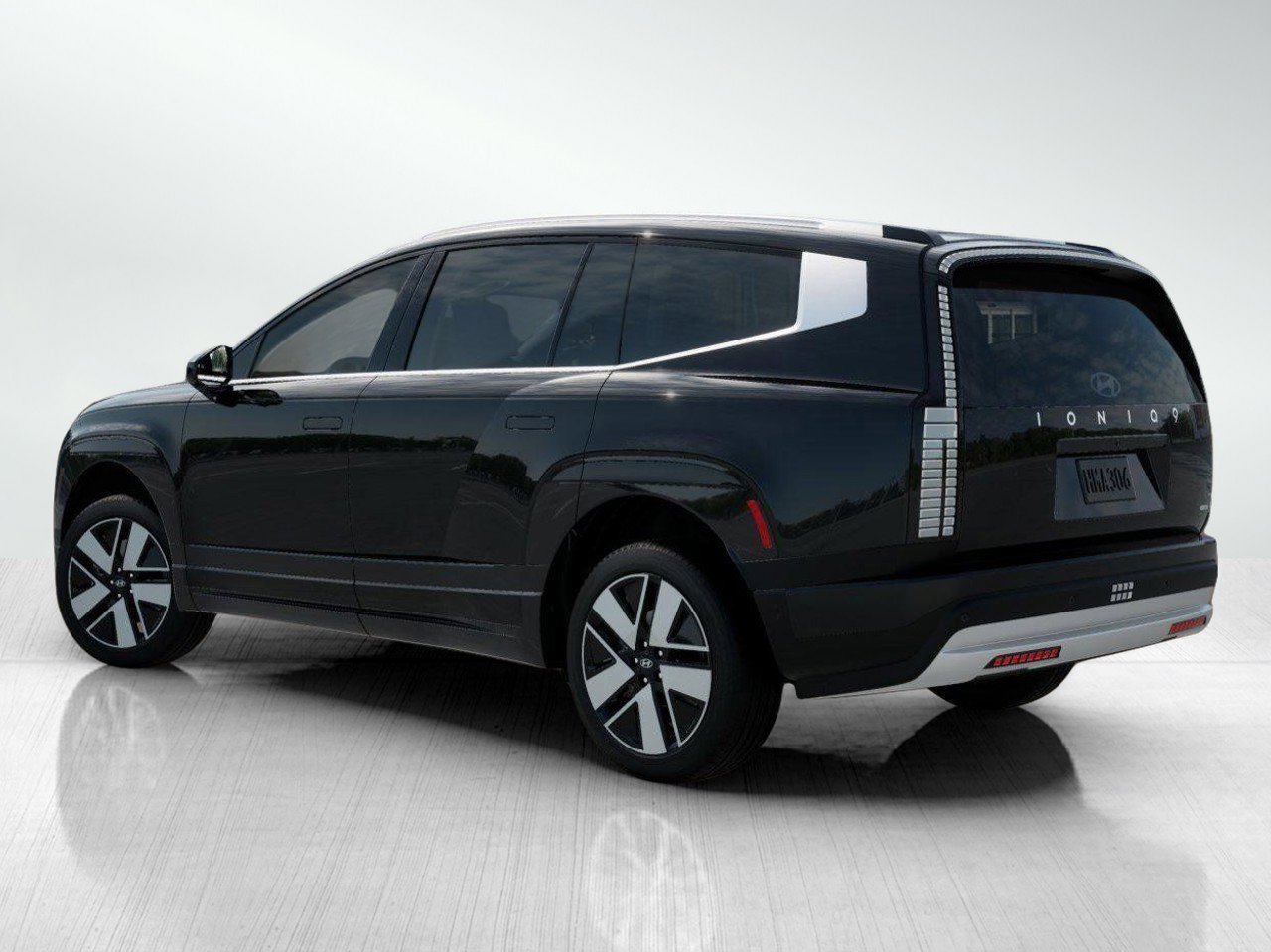 New 2026 Hyundai Ioniq 9 SEL w/ Tow & Go Package image 6