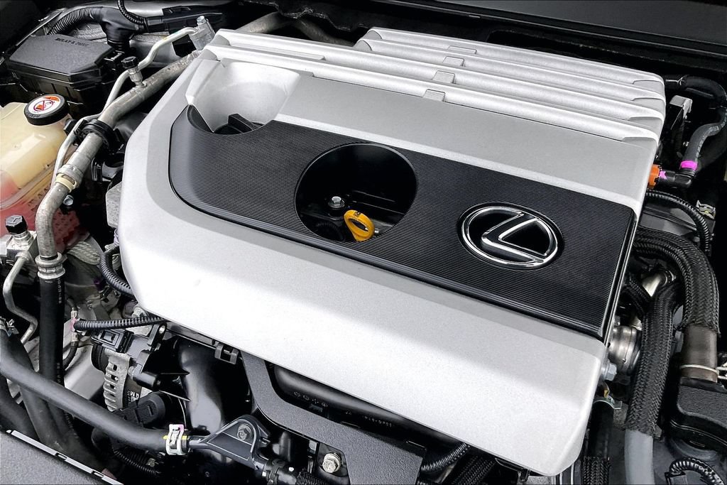 Used 2019 Lexus UX 200 w/ Premium Package FWD image 32