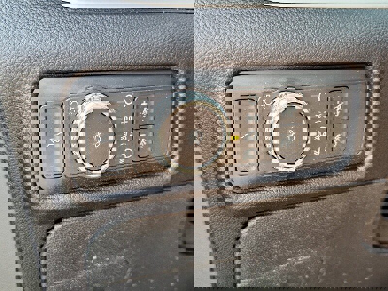 Used 2021 Ford Explorer XLT w/ Equipment Group 202A image 30