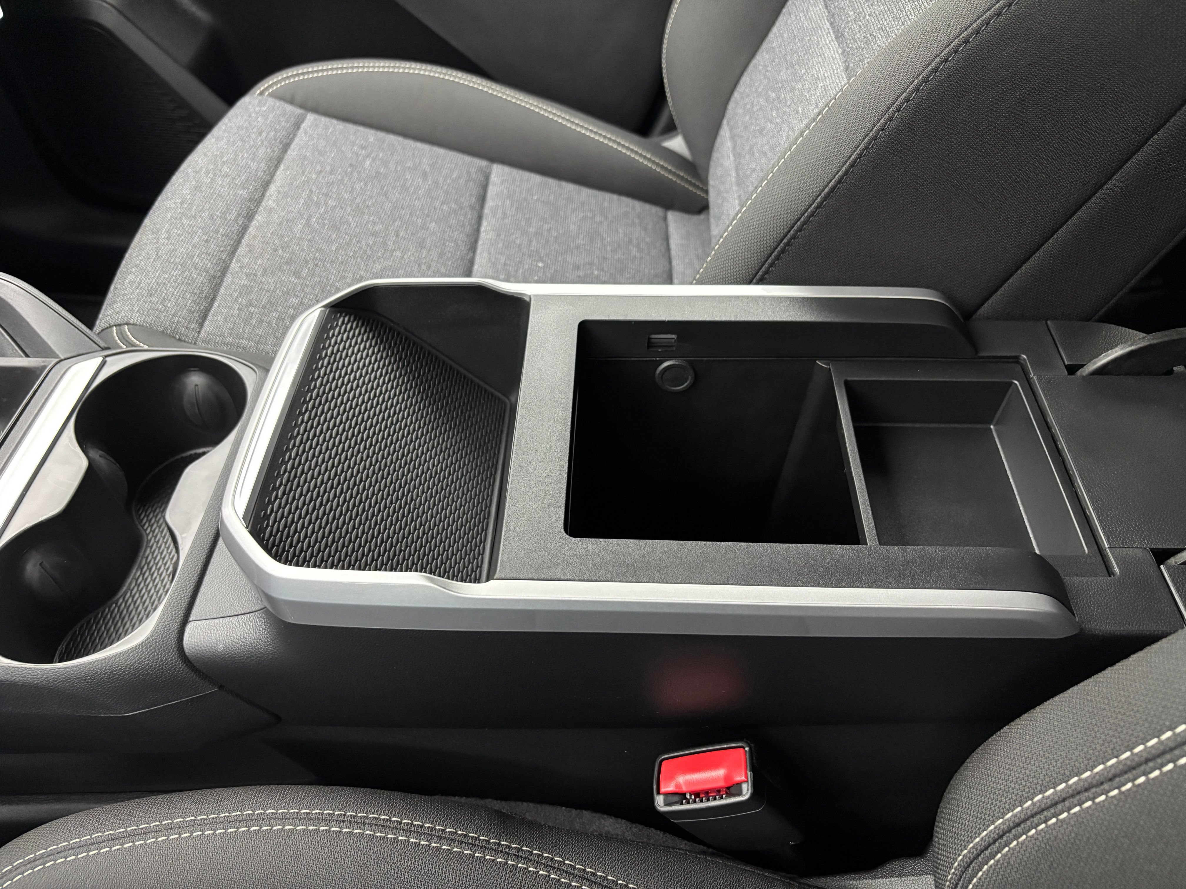 New 2027 GMC Terrain Elevation FWD image 27