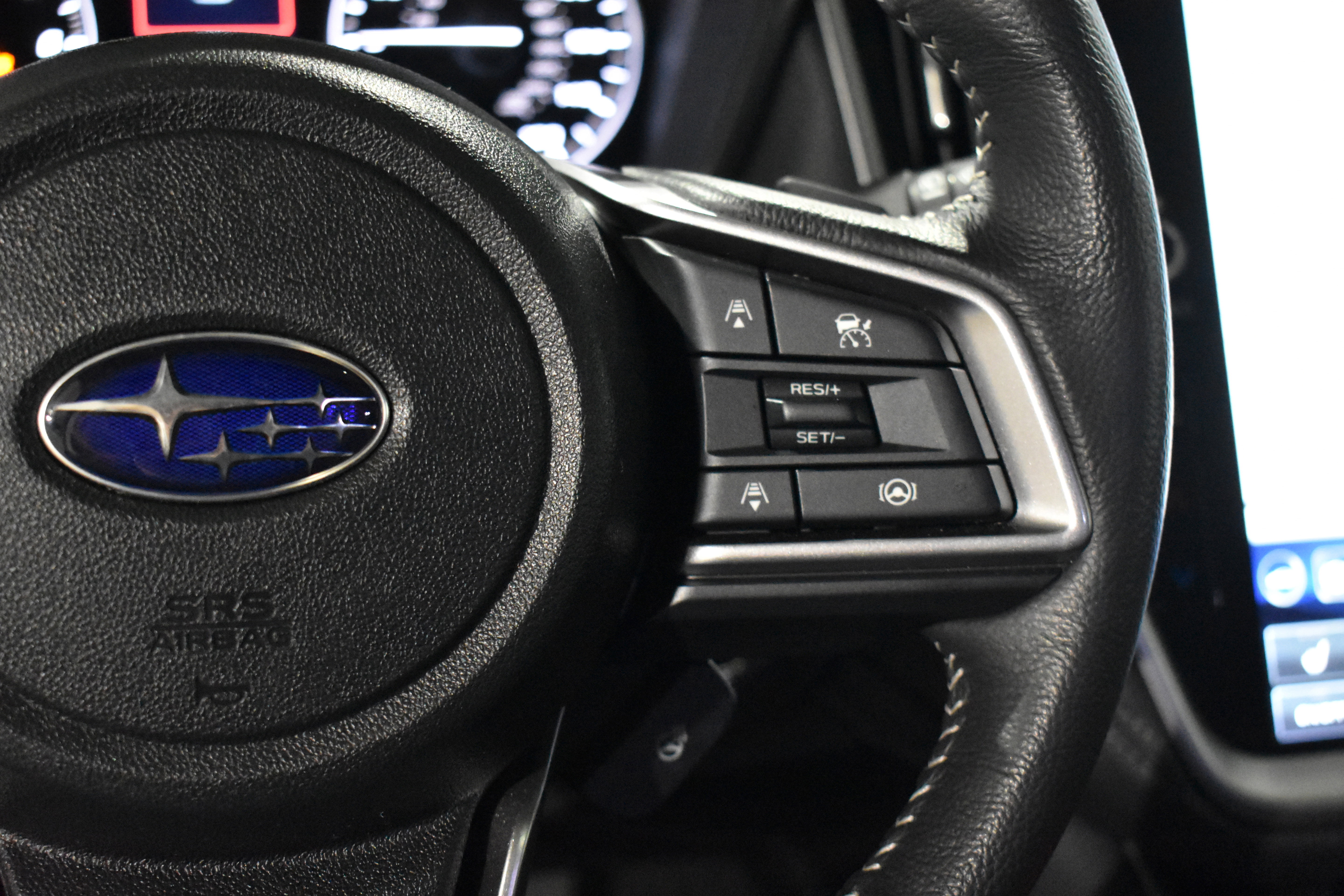 Used 2025 Subaru Outback Limited image 13