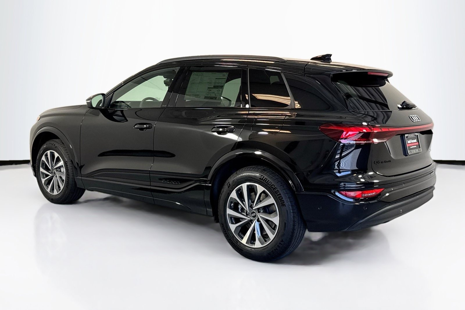 New 2027 Audi Q6 e-tron Premium AWD/4WD image 7