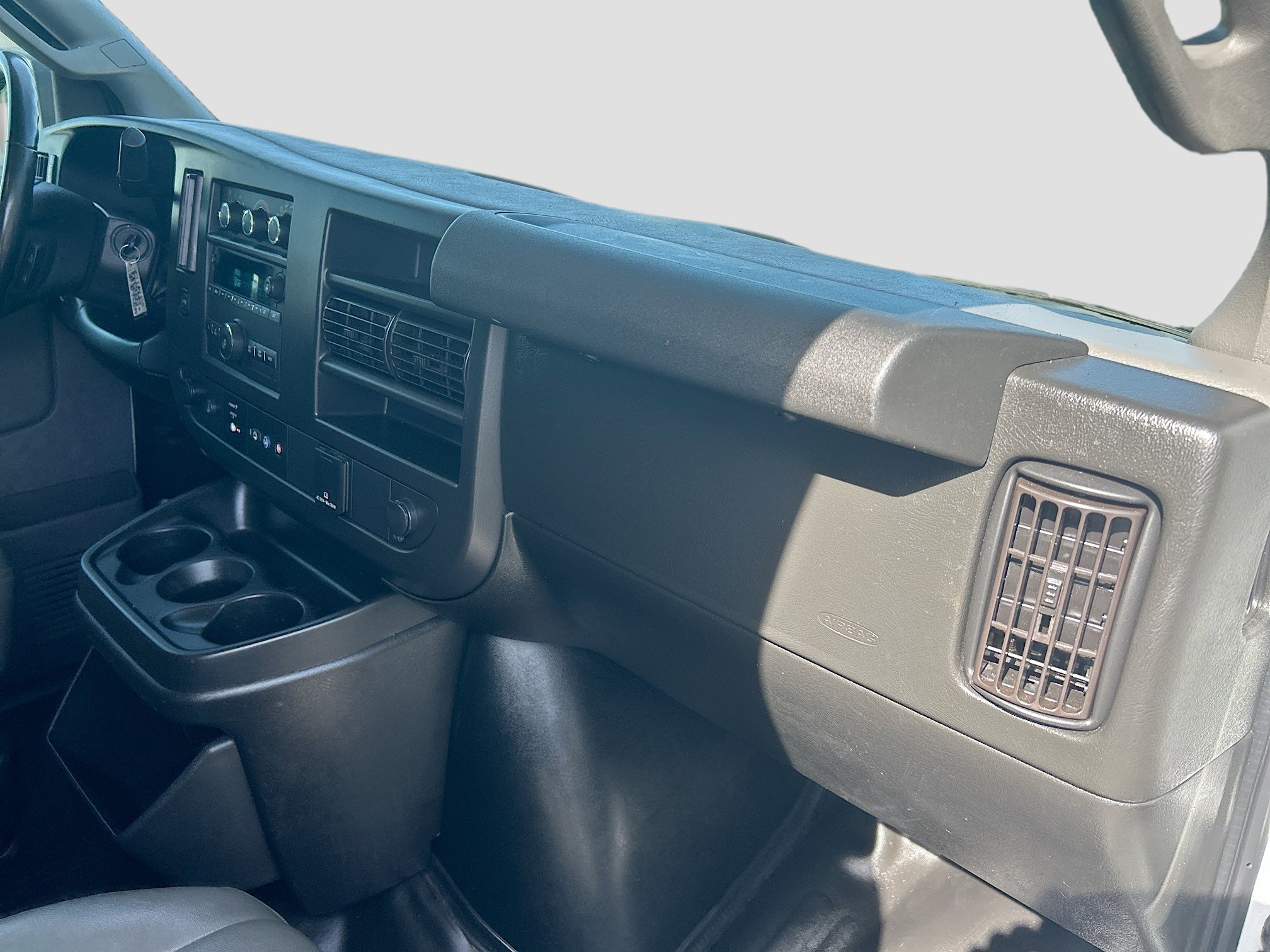 Used 2021 GMC Savana 2500 w/ Driver Convenience Package RWD image 25