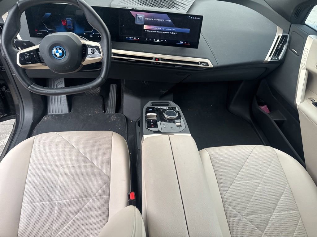 Certified 2024 BMW iX xDrive50 AWD/4WD image 18
