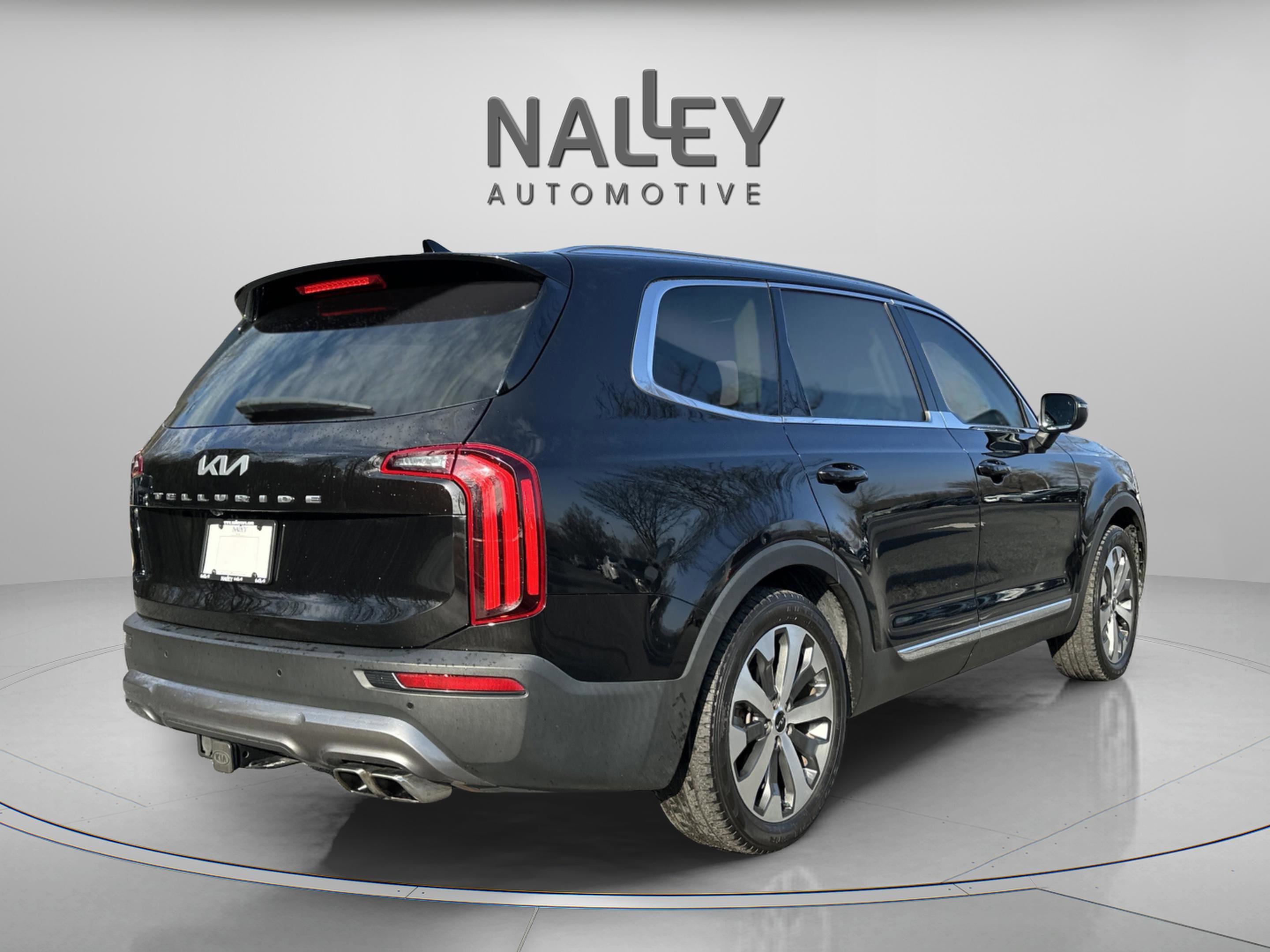 Used 2022 Kia Telluride EX w/ EX Premium Package image 7