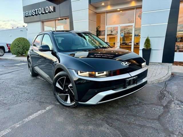 Used 2025 Hyundai Ioniq 5 SE image 5