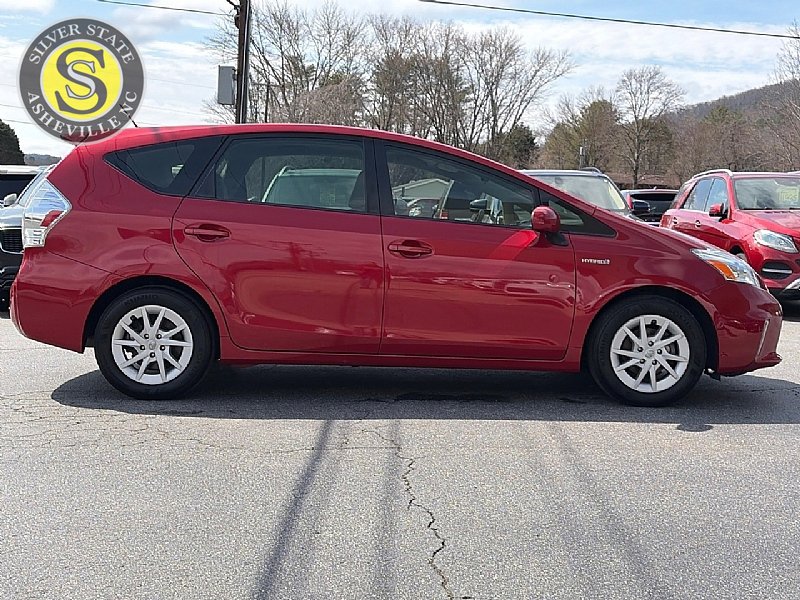 Used 2013 Toyota Prius V Two FWD image 7